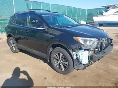 2T3RFREV0HW609319 2017 TOYOTA RAV 4