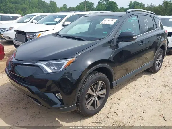 2T3RFREV0HW616710 2017 TOYOTA RAV 4 - Image 2