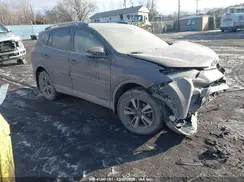 2T3RFREV0HW640425 2017 TOYOTA RAV 4