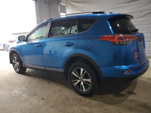 2T3RFREV0HW652395 2017 TOYOTA RAV 4 - Image 2