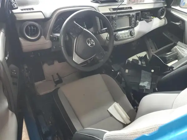 2T3RFREV0HW652395 2017 TOYOTA RAV 4 - Image 8