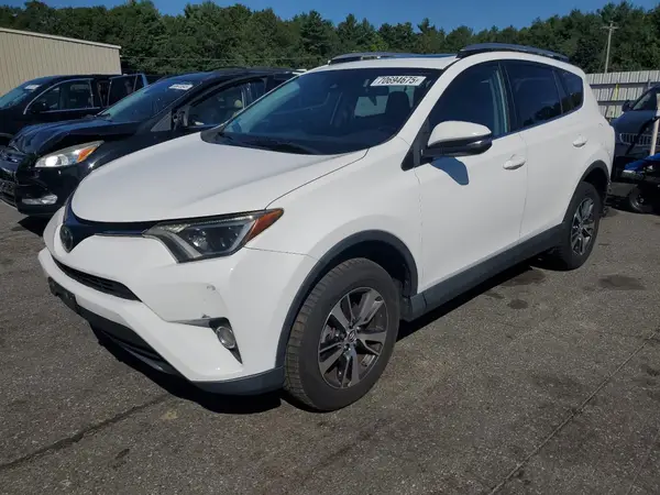 2T3RFREV0HW661923 2017 TOYOTA RAV 4 - Image 1