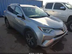 2T3RFREV0HW678303 2017 TOYOTA RAV 4