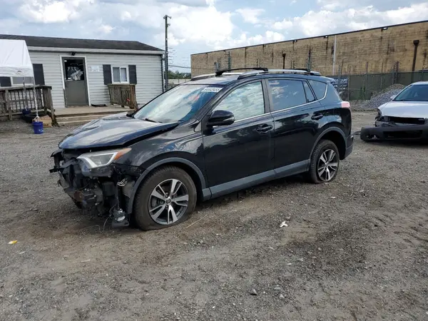 2T3RFREV0HW692170 2017 TOYOTA RAV 4 - Image 1