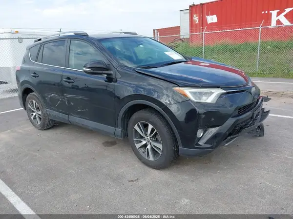 2T3RFREV0JW707286 2018 TOYOTA RAV 4 - Image 1
