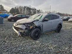 2T3RFREV0JW716165 2018 TOYOTA RAV 4