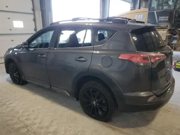 2T3RFREV0JW726291 2018 TOYOTA RAV 4 - Image 2