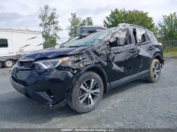 2T3RFREV0JW731586 2018 TOYOTA RAV 4 - Image 2