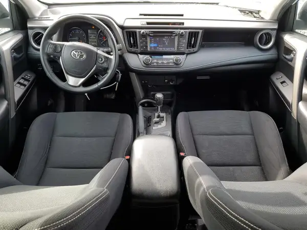2T3RFREV0JW742393 2018 TOYOTA RAV 4 - Image 8