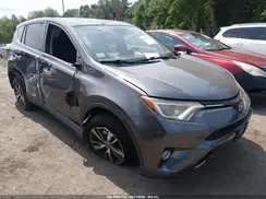 2T3RFREV0JW790198 2018 TOYOTA RAV 4