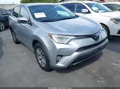 2T3RFREV0JW815178 2018 TOYOTA RAV 4