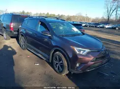 2T3RFREV0JW828321 2018 TOYOTA RAV 4