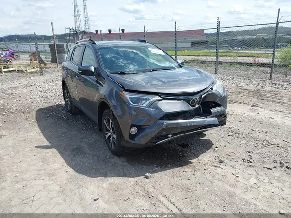 2T3RFREV0JW846009 2018 TOYOTA RAV 4 - Image 1