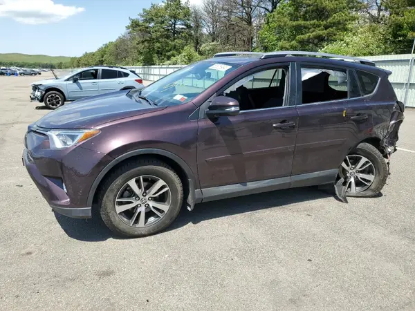 2T3RFREV0JW847435 2018 TOYOTA RAV 4 - Image 1