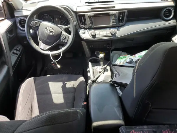 2T3RFREV0JW847435 2018 TOYOTA RAV 4 - Image 8