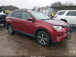 2T3RFREV0JW852697 2018 TOYOTA RAV 4