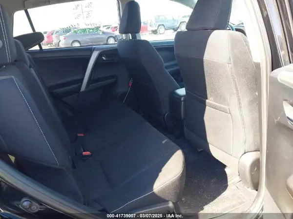 2T3RFREV1GW410956 2016 TOYOTA RAV 4 - Image 8