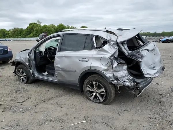 2T3RFREV1GW413825 2016 TOYOTA RAV 4 - Image 2