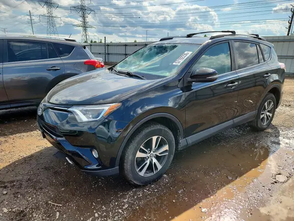2T3RFREV1GW419379 2016 TOYOTA RAV 4 - Image 1