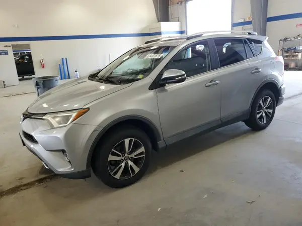 2T3RFREV1GW485768 2016 TOYOTA RAV 4 - Image 1