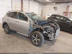 2T3RFREV1HW558798 2017 TOYOTA RAV 4