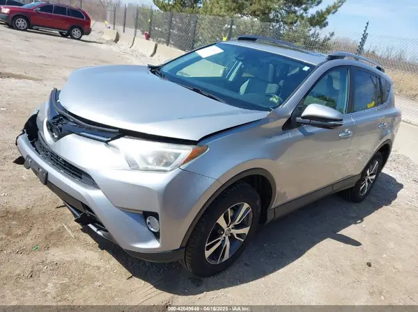 2T3RFREV1HW561295 2017 TOYOTA RAV 4 - Image 2