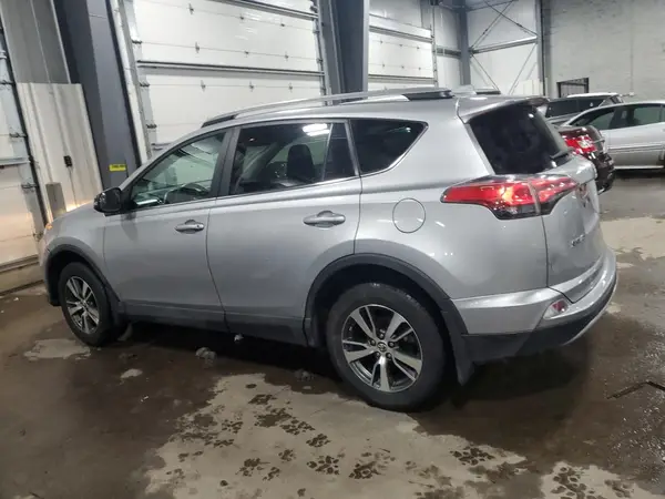 2T3RFREV1HW567050 2017 TOYOTA RAV 4 - Image 2