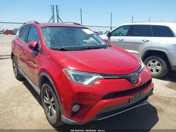 2T3RFREV1HW587704 2017 TOYOTA RAV 4 - Image 1