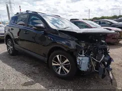 2T3RFREV1HW639056 2017 TOYOTA RAV 4