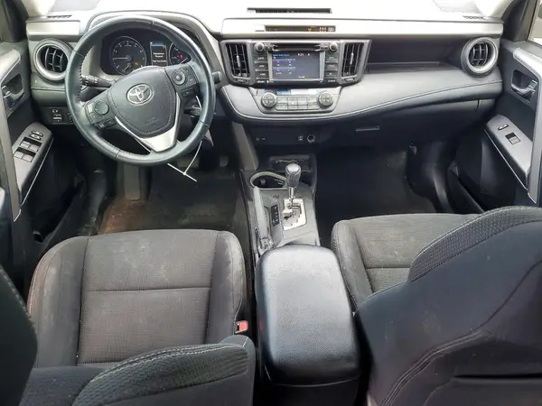 2T3RFREV1HW662286 2017 TOYOTA RAV 4 - Image 8