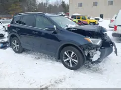 2T3RFREV1HW663762 2017 TOYOTA RAV 4