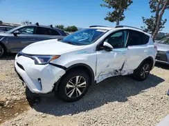 2T3RFREV1HW672798 2017 TOYOTA RAV 4