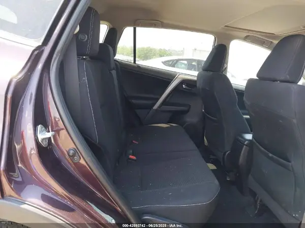 2T3RFREV1HW680772 2017 TOYOTA RAV 4 - Image 8