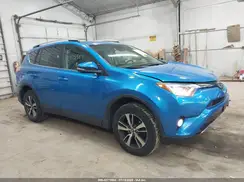 2T3RFREV1JW705577 2018 TOYOTA RAV 4