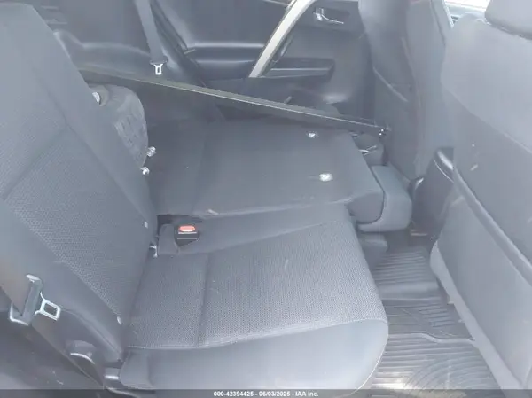 2T3RFREV1JW735081 2018 TOYOTA RAV 4 - Image 8