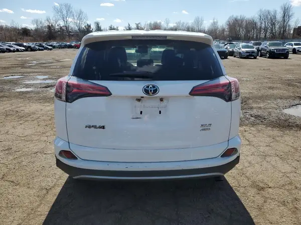 2018 TOYOTA RAV 4 COPART lot 50583345 auction photo 6