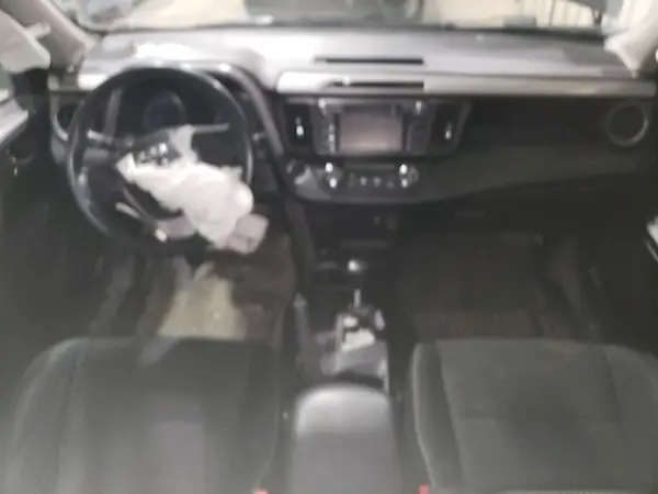 2T3RFREV1JW775144 2018 TOYOTA RAV 4 - Image 8
