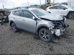 2T3RFREV1JW775158 2018 TOYOTA RAV 4