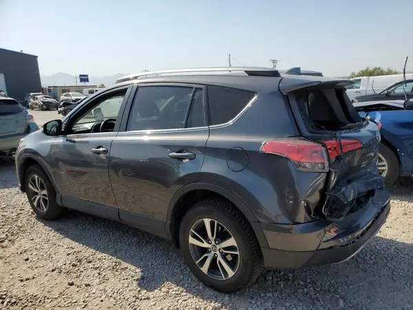 2T3RFREV1JW811432 2018 TOYOTA RAV 4 - Image 2