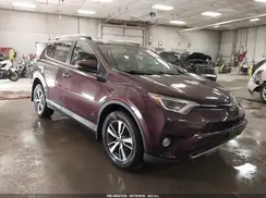 2T3RFREV1JW818493 2018 TOYOTA RAV 4