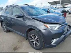2T3RFREV1JW844561 2018 TOYOTA RAV 4