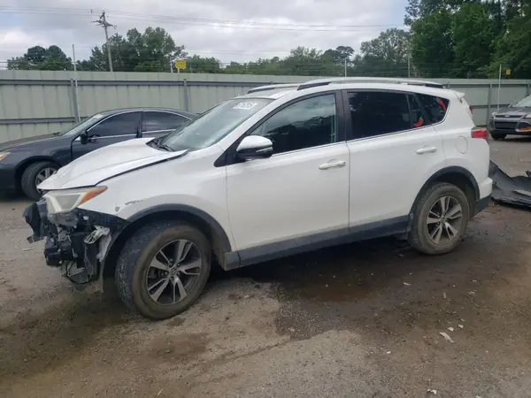 2T3RFREV2GW432187 2016 TOYOTA RAV 4 - Image 1
