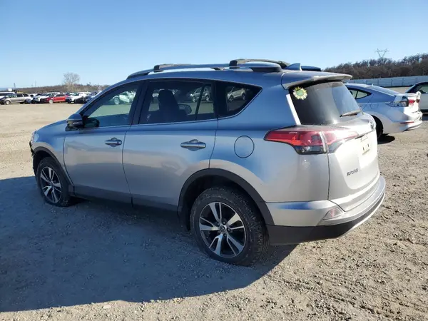 2T3RFREV2GW468512 2016 TOYOTA RAV 4 - Image 2
