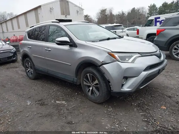 2T3RFREV2GW508281 2016 TOYOTA RAV 4 - Image 1