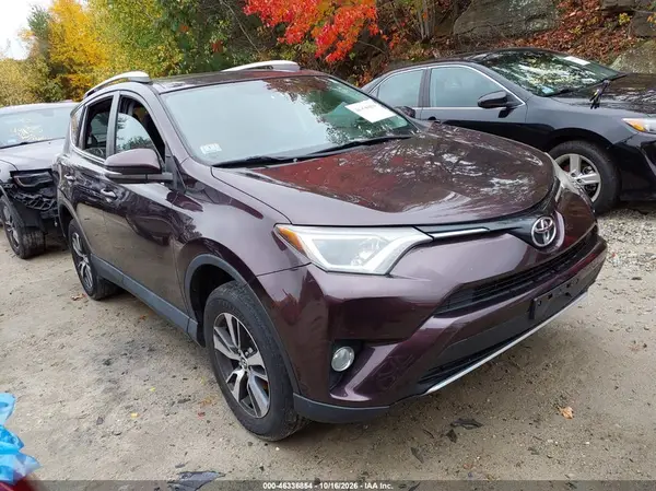 2T3RFREV2GW520530 2016 TOYOTA RAV 4 - Image 1