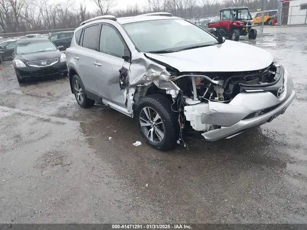 2T3RFREV2GW526344 2016 TOYOTA RAV 4 - Image 1