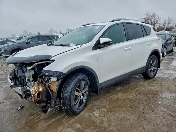 2T3RFREV2HW582267 2017 TOYOTA RAV 4 - Image 1