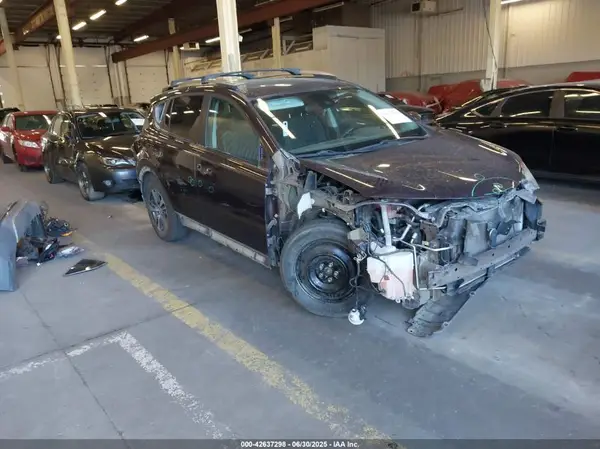 2T3RFREV2HW619057 2017 TOYOTA RAV 4 - Image 1