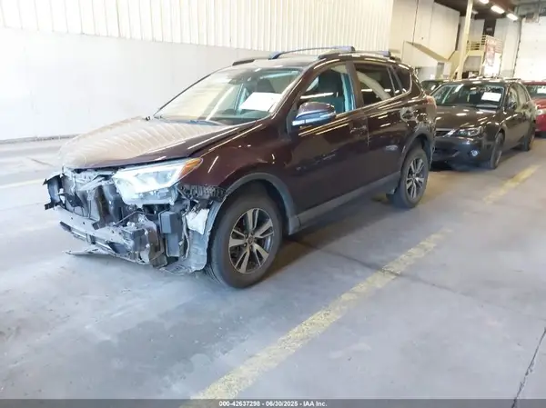 2T3RFREV2HW619057 2017 TOYOTA RAV 4 - Image 2