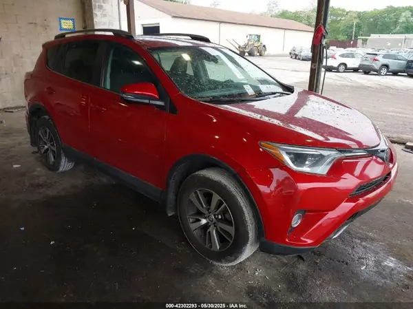 2T3RFREV2HW629684 2017 TOYOTA RAV 4 - Image 1